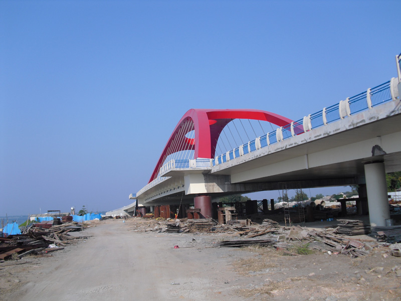 北海高德港大橋(18) - 廣西三象建筑安裝工程有限公司 www.cxyhslwjc.cn